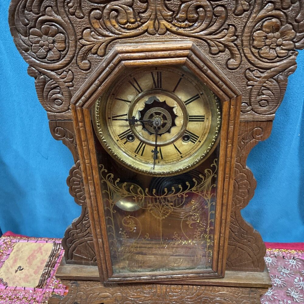 Antique Waterbury Gingerbread Clock with Alarm 8-Day, Time/Strike Needs Repair - Picture 5 of 12